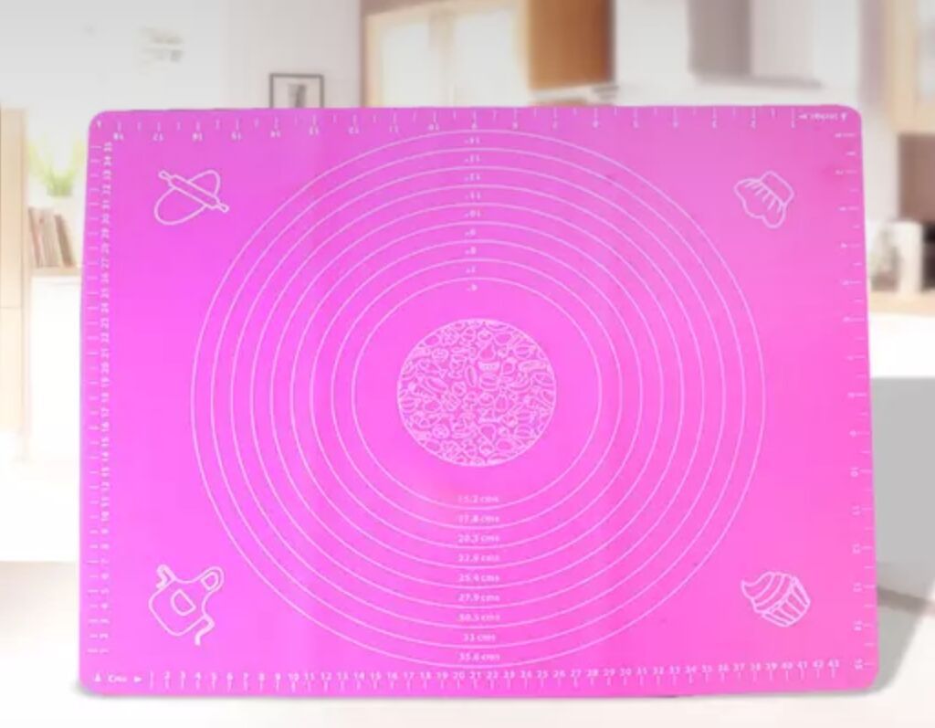 Thickened silicone kneading mat